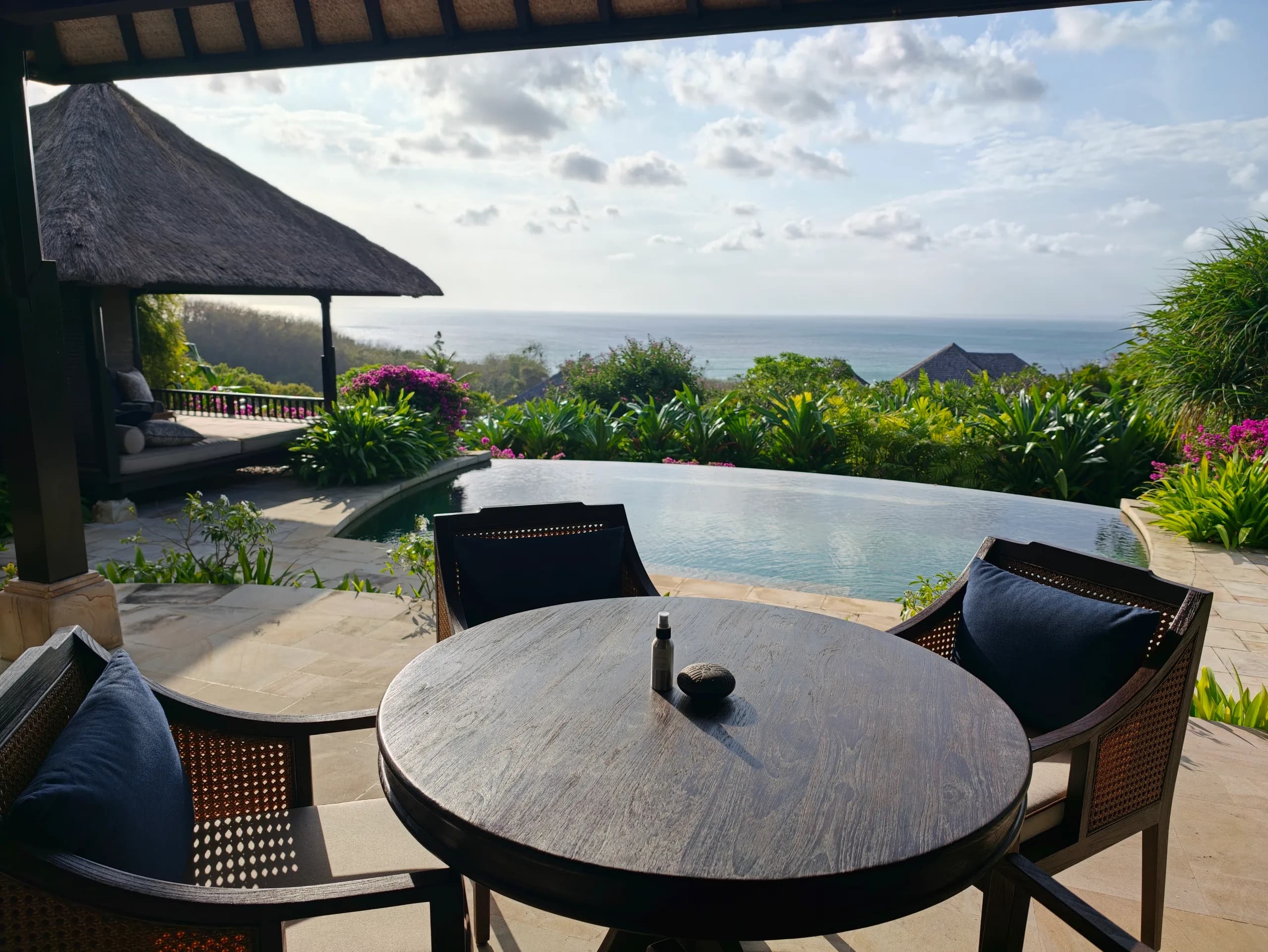 Raffles Bali - Luxury Beach Resort in Jimbaran, Bali, Indonesia